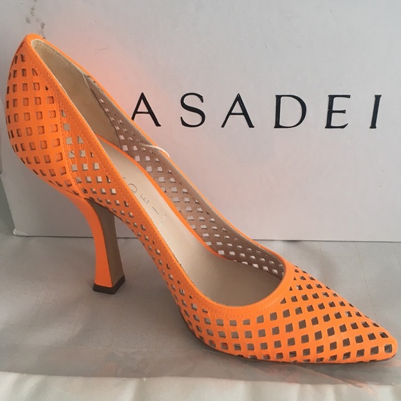 Casadei Orange Leather Pump Shoes 6.5 US / 36.5 EU - Picture 5 of 9